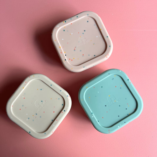 Mini speckle food storage container